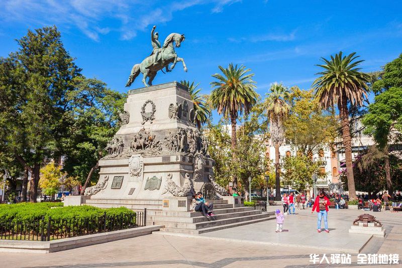 Plaza-de-San-Martin.jpg